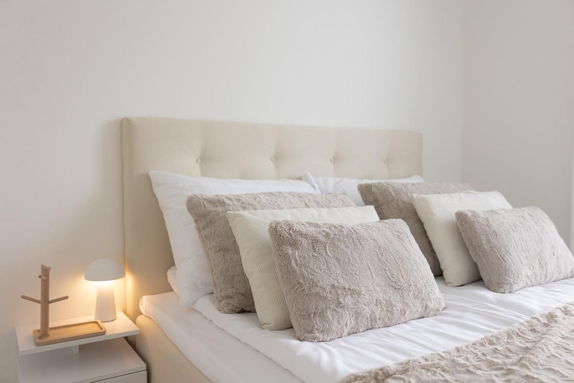 רובניימי Arctic City Suites By Booklapland מראה חיצוני תמונה